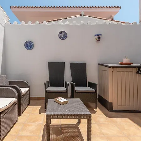 Isla Puerto Banus Apartment Marbella