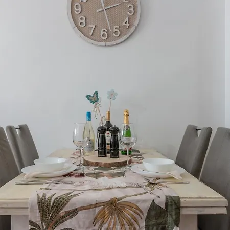 Apartment Isla Puerto Banus *